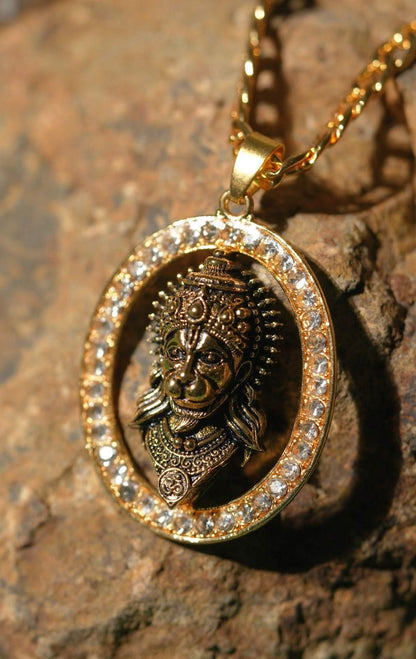 Hanuman's Divine Gaze: Diamond-Adorned Pendant Set