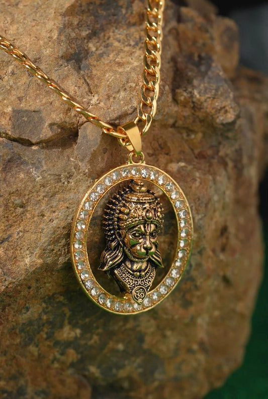 Hanuman's Divine Gaze: Diamond-Adorned Pendant Set